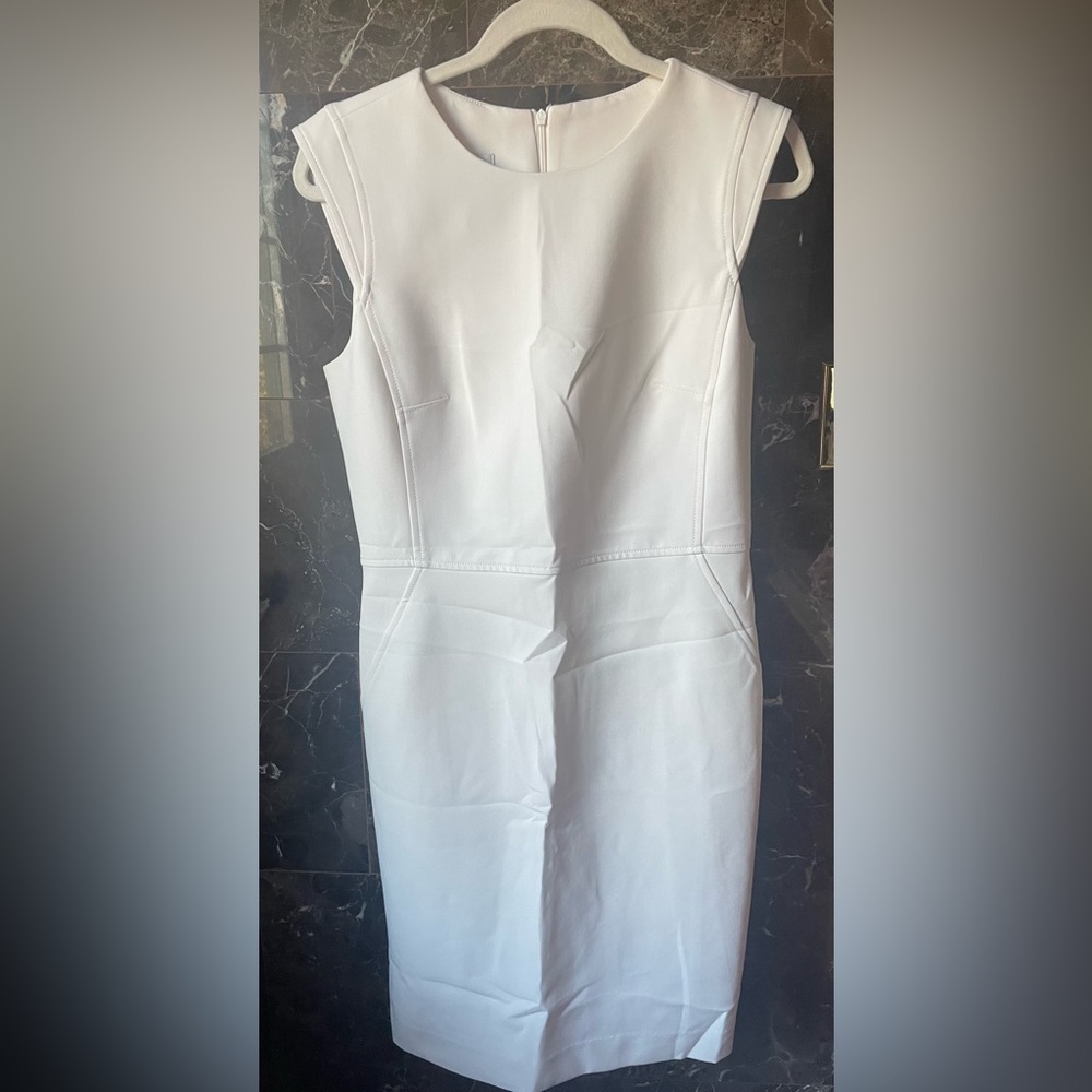 Anne Klein White Sheath Dress Size 6 NWT